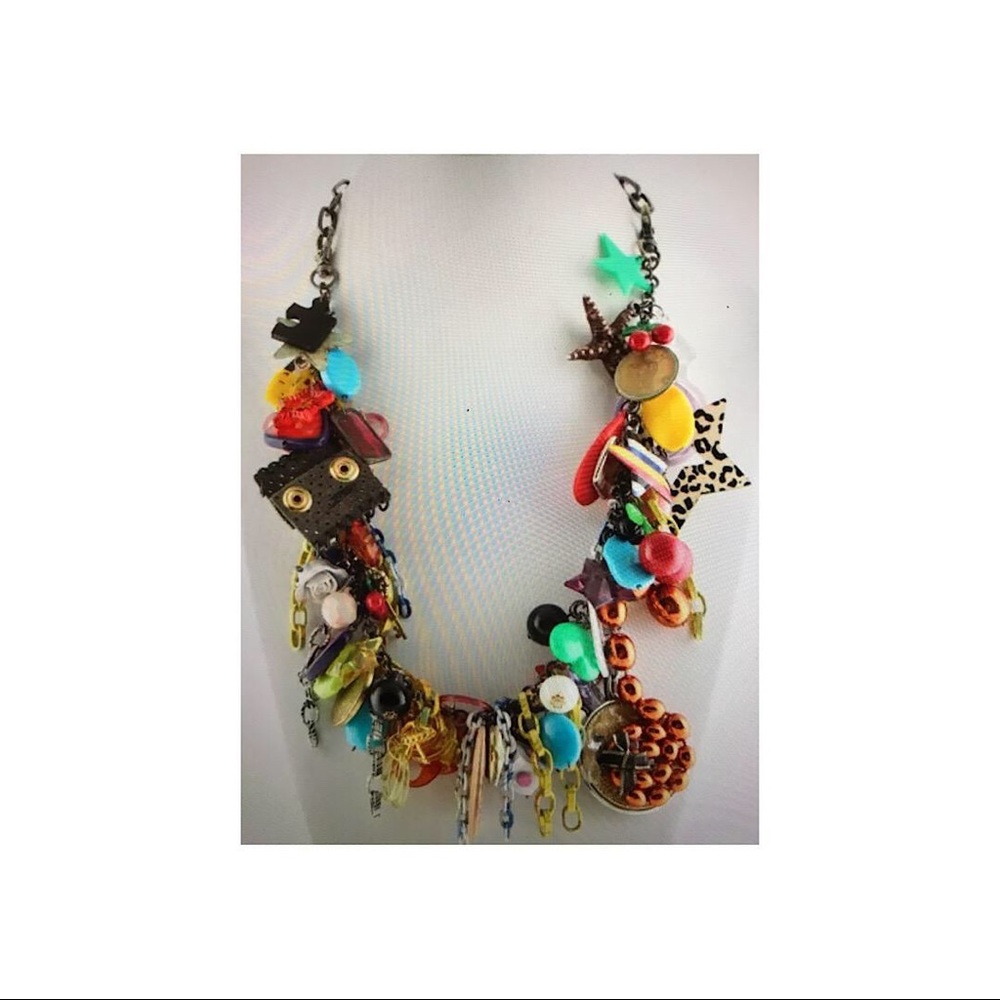Artist fun plastic necklace